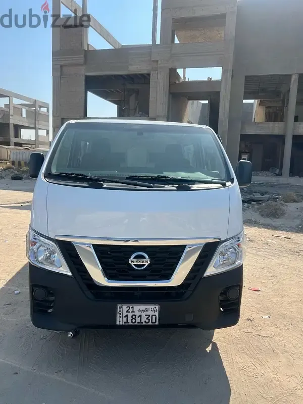 Nissan Urvan 2022